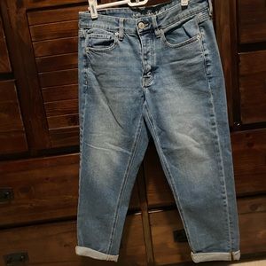 American Eagle Stretch Tom Girl Jeans